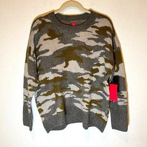 VINCE CAMUTO CAMO SWEATER IN GRAY/GREEN NWT. L + M (2)